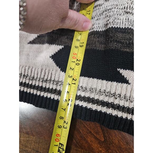 American Eagle Y2K Inspired Aztec Southwestern Knit Hoodie Sweater Neutral XS - Picture 8 of 8